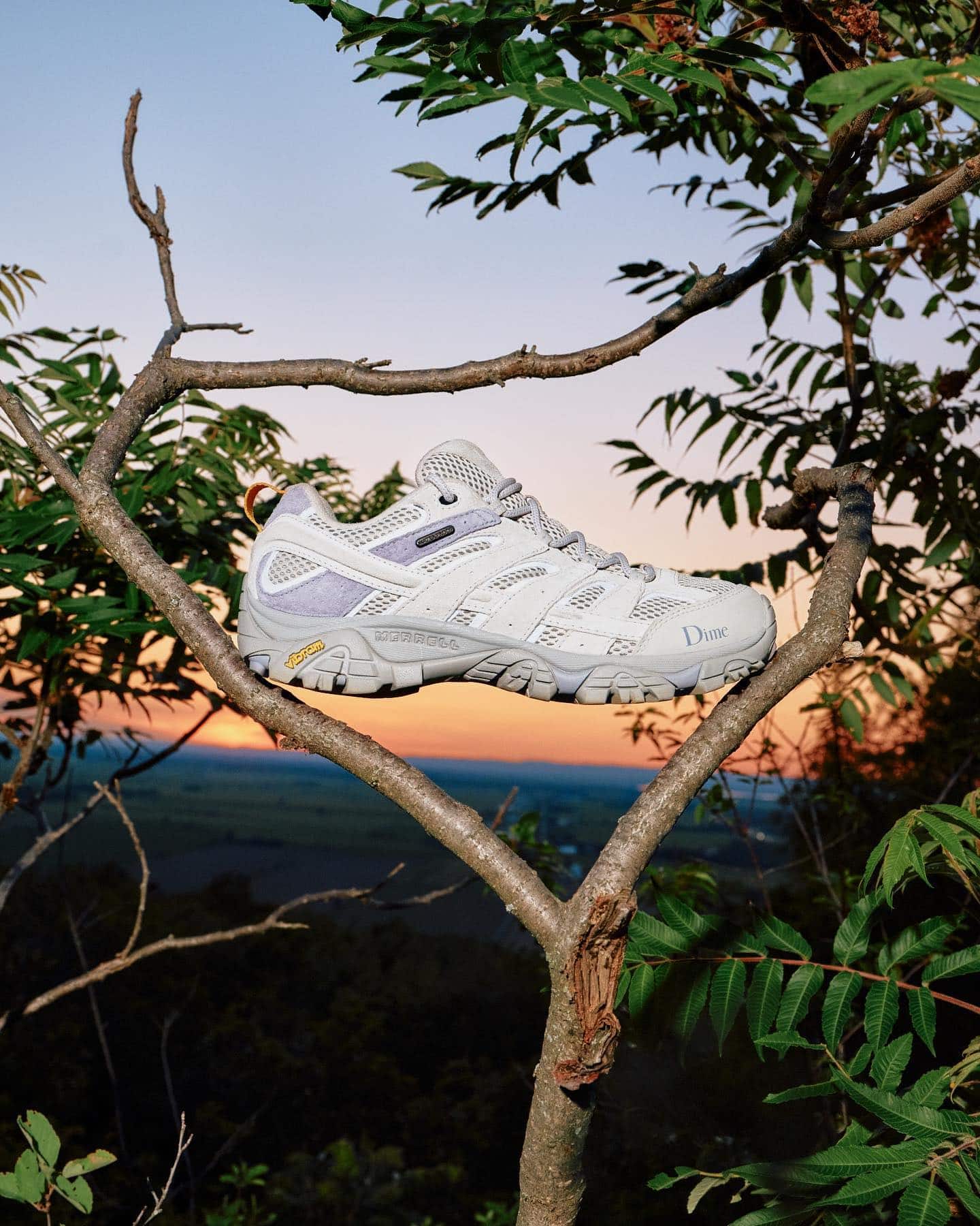 Dime x Merrell 1TRL Moab 1