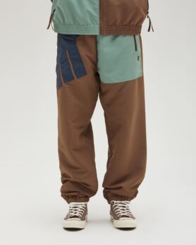 Lookbook undefeated PT2 Spring 2023 11