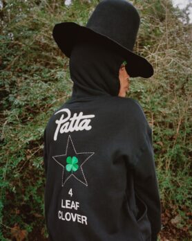 Lookbook Erykah Badu Patta Converse 4 Leaf Clover 4