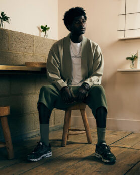 Maharishi x Mizuno Wave Rider 10 Fire Phoenix 7