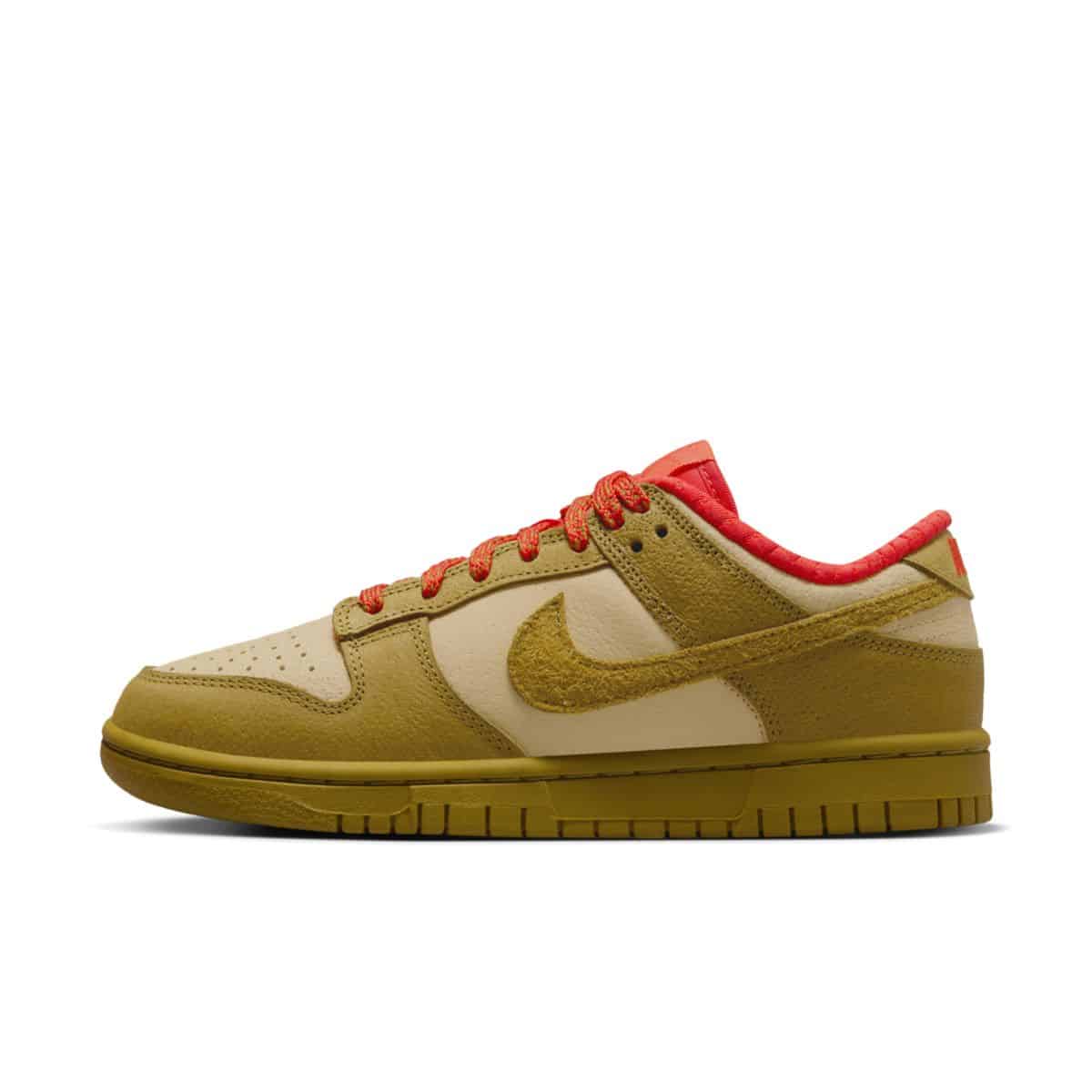Nike Dunk Low Sesame Bronzine Picante Red WMNS FQ8897-252 A