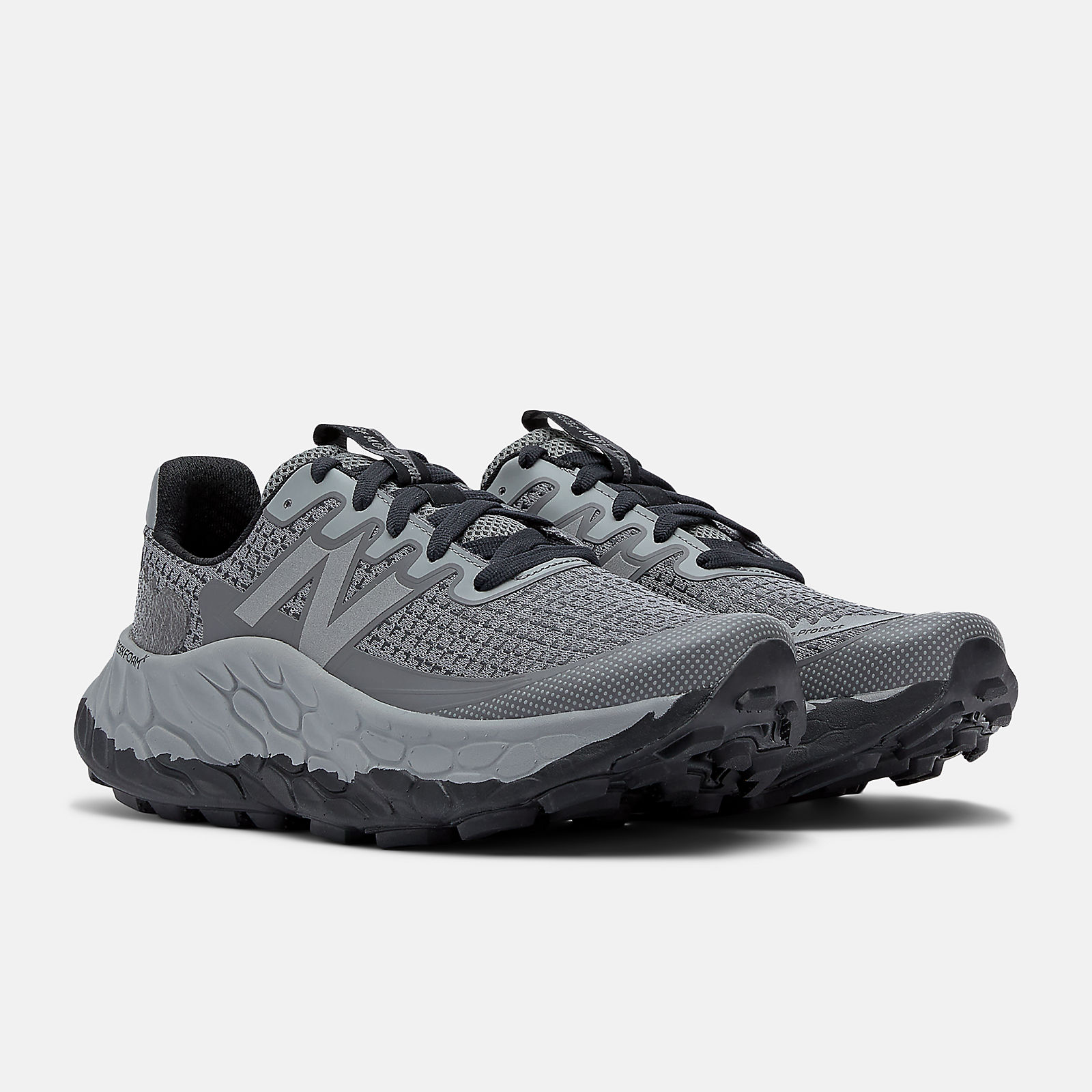 CAYL x New Balance Fresh Foam More Trail mtmorncl 4