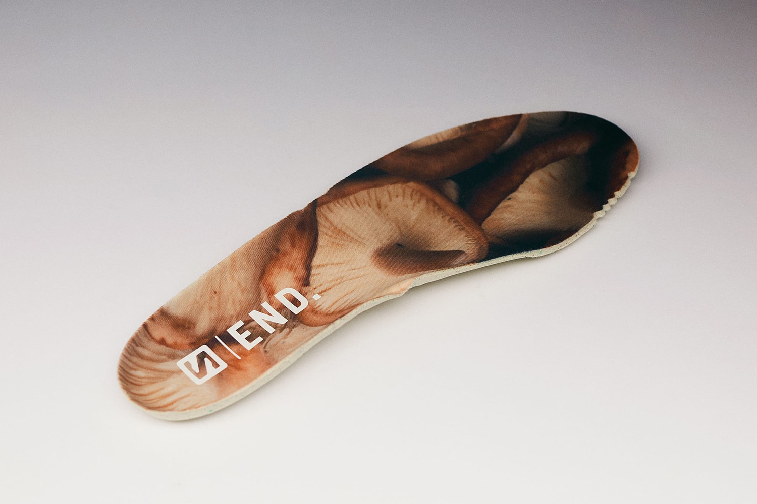 END x Salomon XT-6 Porcini 5