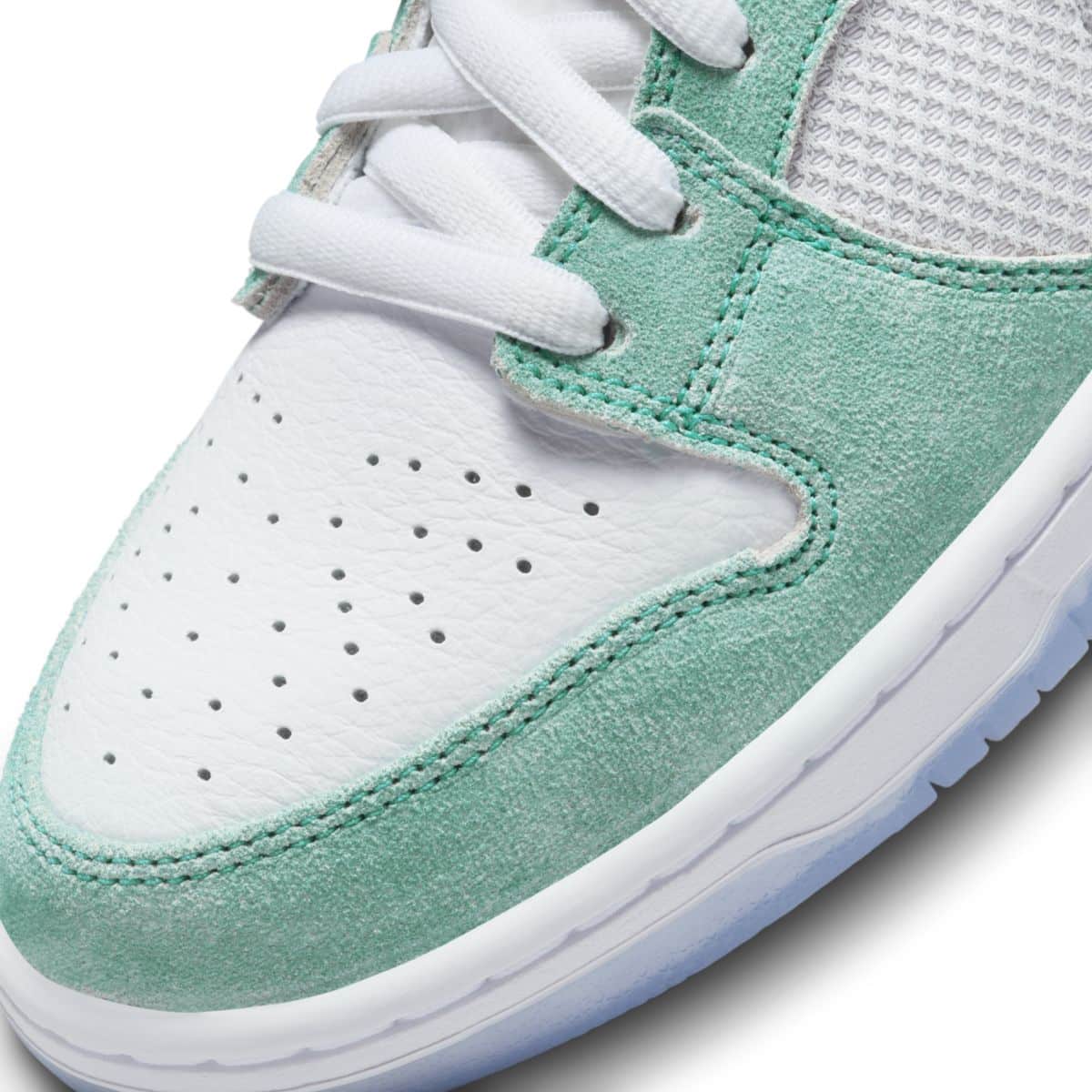 April Skateboards x Nike SB Dunk Low Racer Blue FD2562-400 H