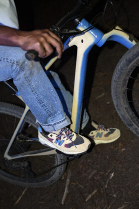 Lookbook Levis x New Balance MT580 Pack 14