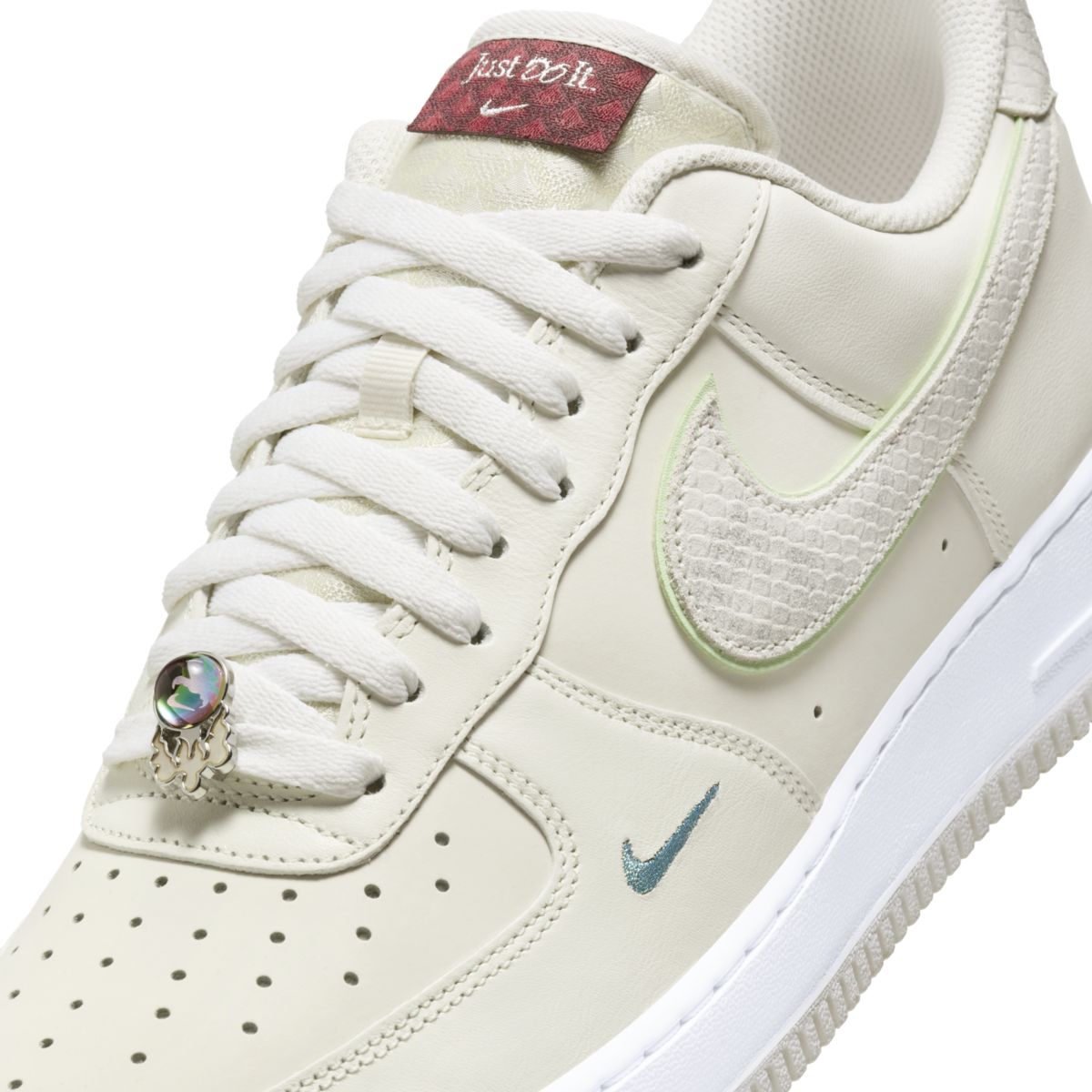 Nike Air Force 1 Low Year of the Dragon FZ5052-131 H