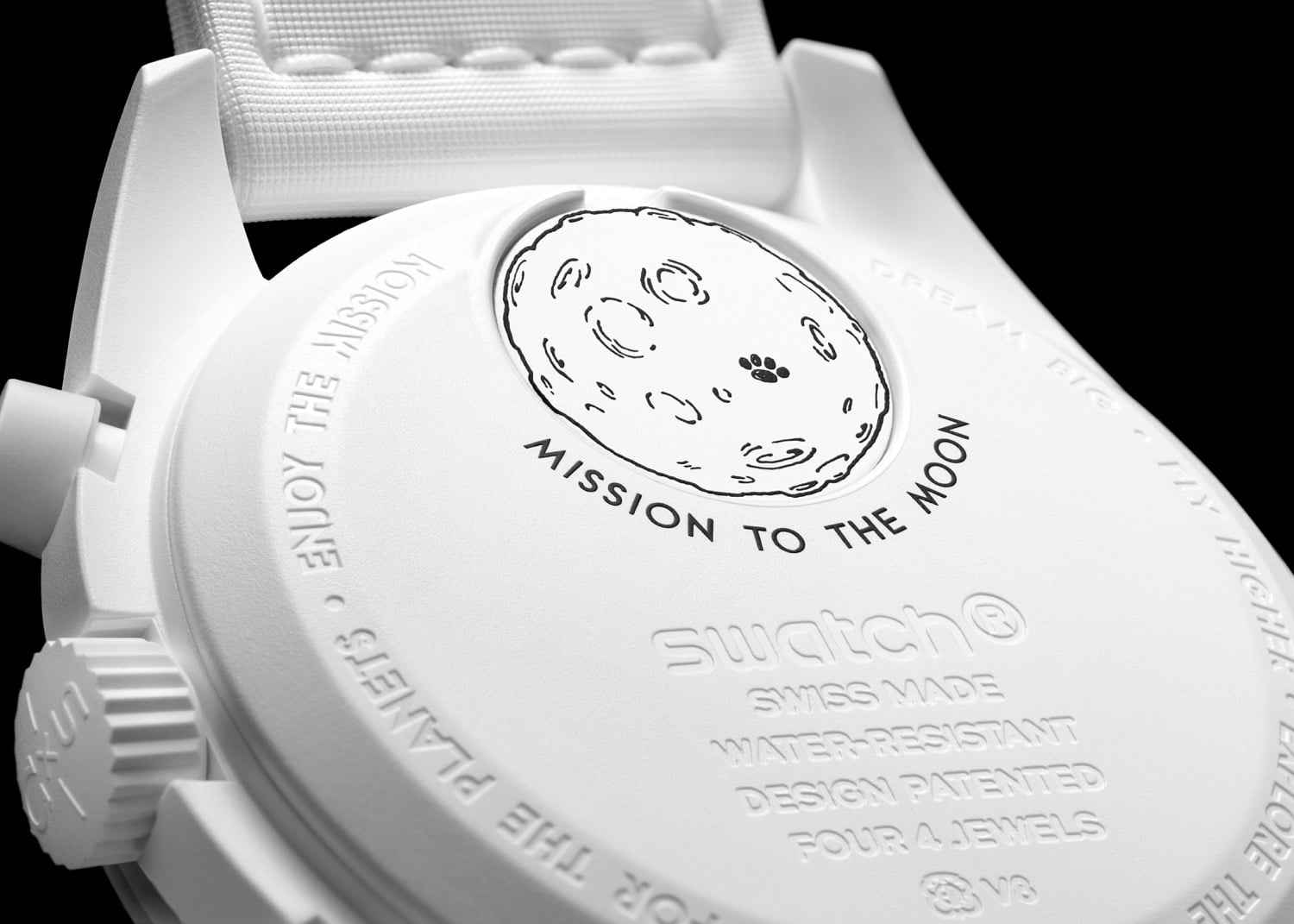 Omega x Swatch x Snoopy 4