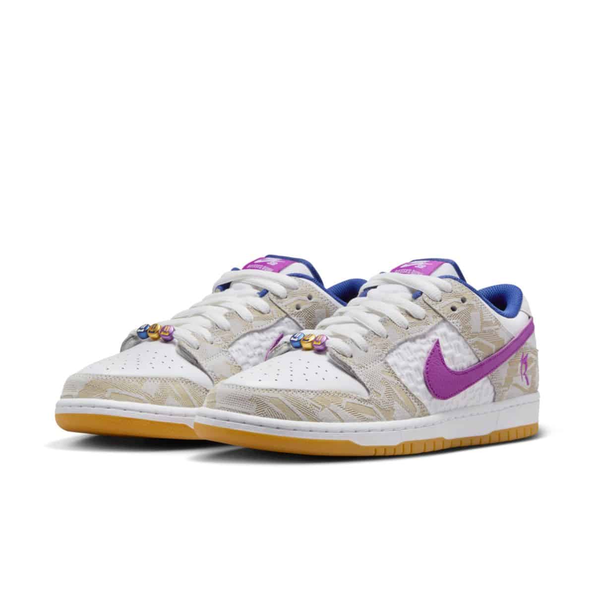 Rayssa Leal x Nike SB Dunk Low FZ5251-001 E