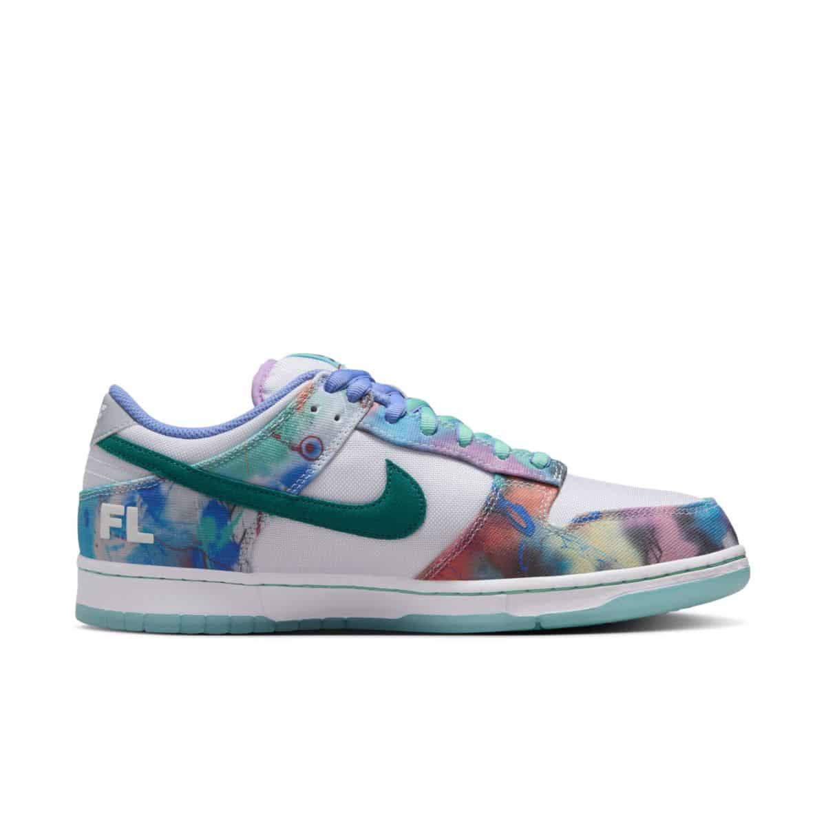 Futura Laboratories x Nike SB Dunk Low 2024 HF6061-400 C