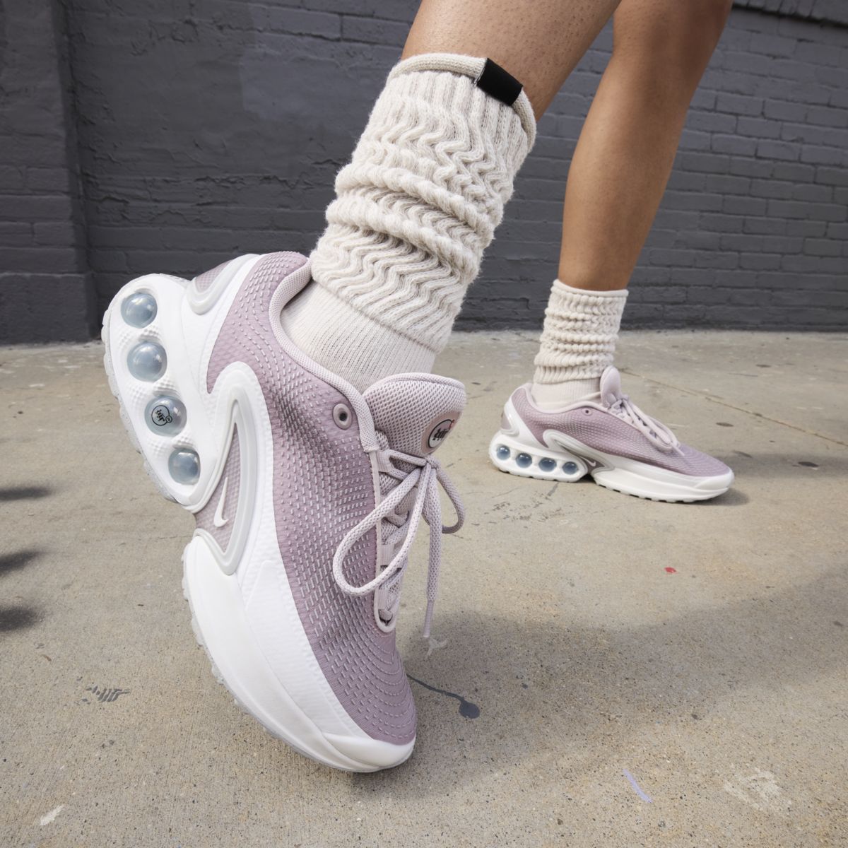 Nike Air Max DN Platinum Violet FJ3145-004 Q