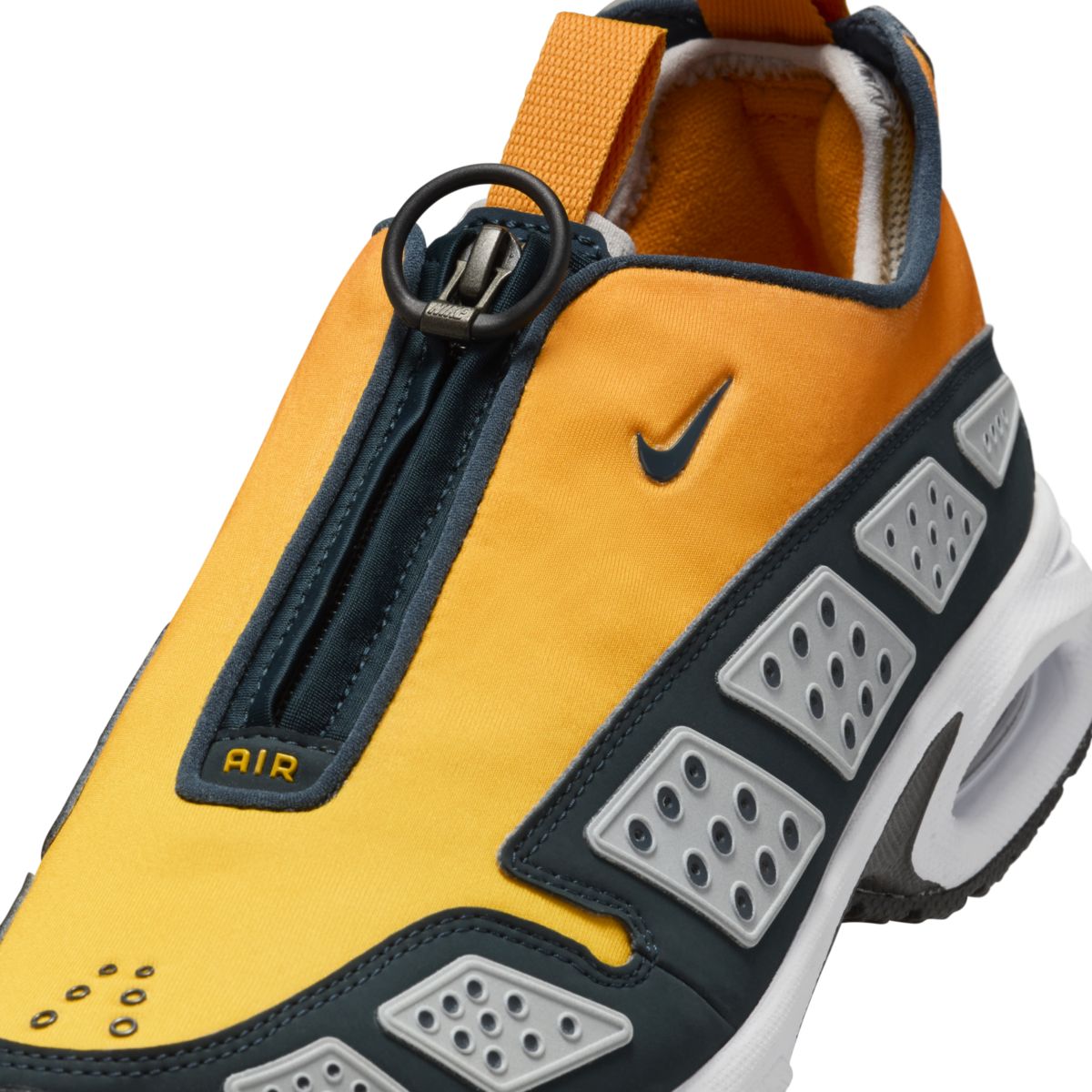 Nike Air Max SNDR Canyon Gold HJ8080-700 H