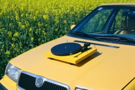 Gramofon Pro-Ject Debut EVO 2 1