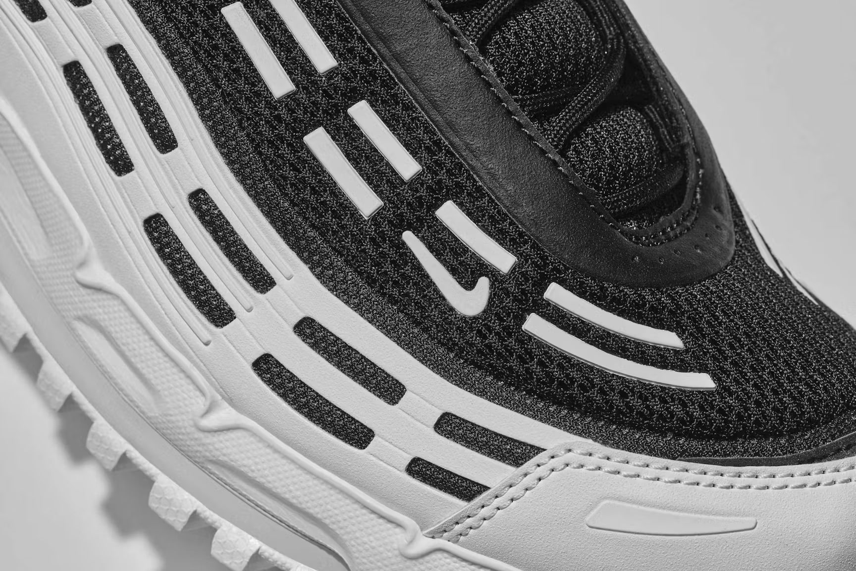 COMME des GARÇONS HOMME PLUS x Nike Air Max TL 2.5 Fall 2024