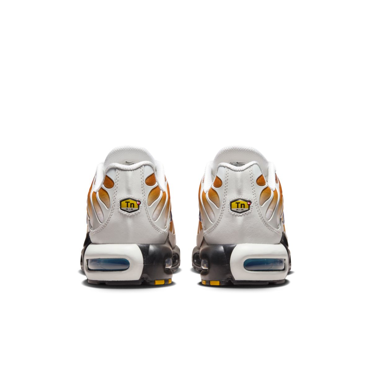 One Block Down x Nike Air Max Plus Reverse FZ3308-700 F