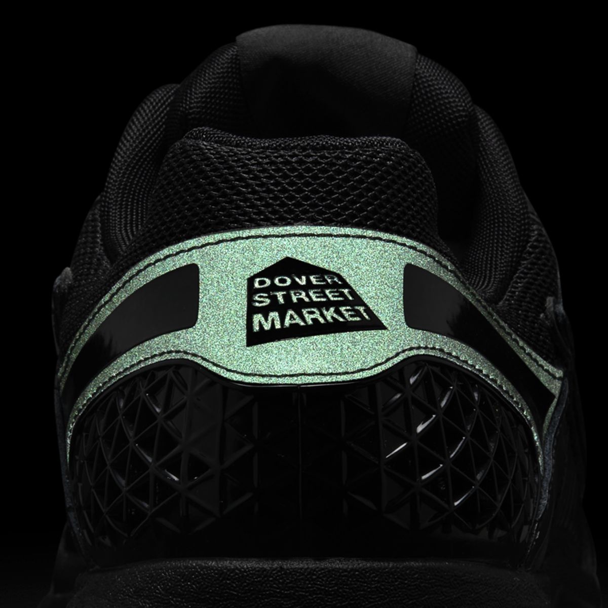 Dover Street Market x Nike Zoom Vomero 5 Black FZ3313-001 M