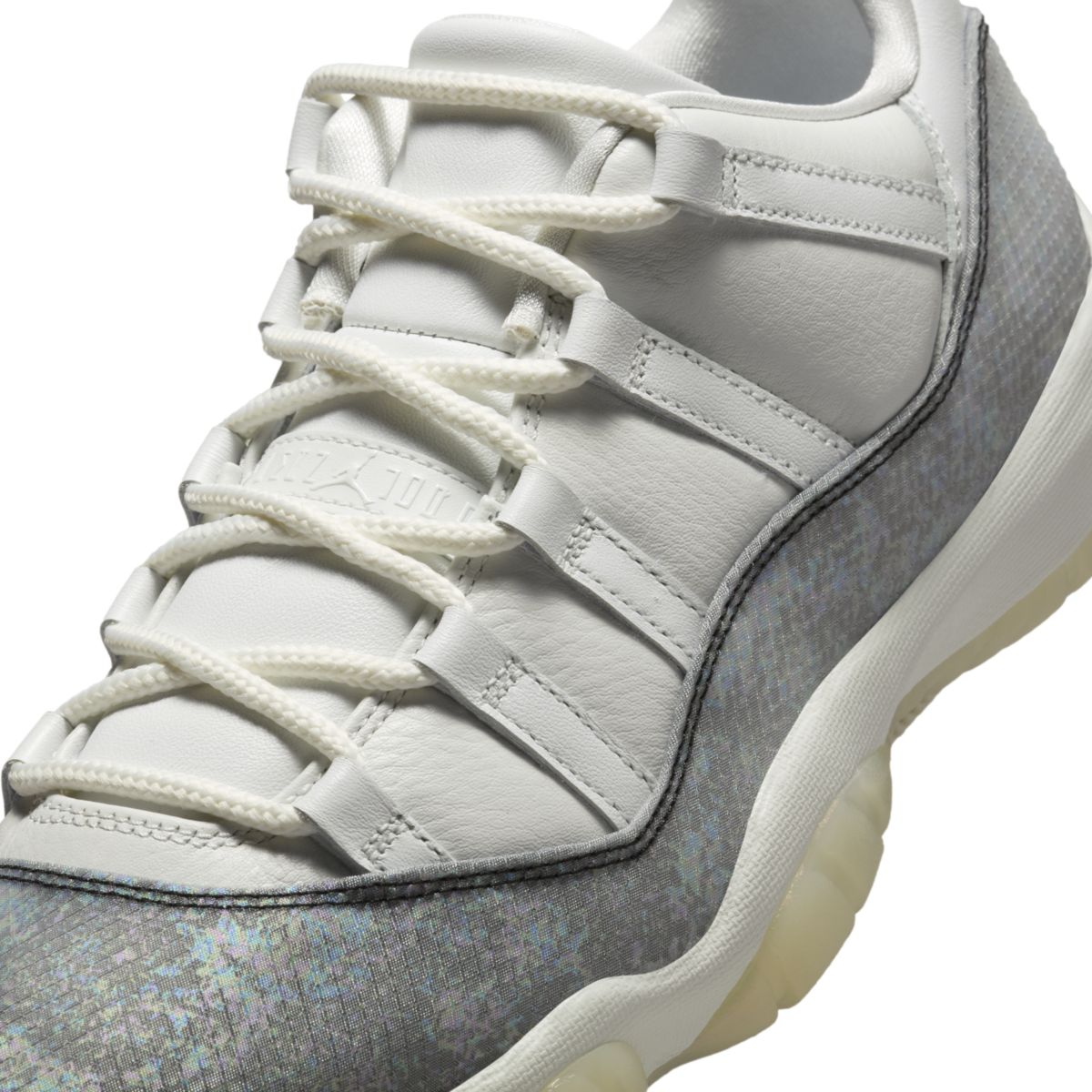 Air Jordan 11 Low CNY Year of the Snake 2025 HQ7000-001 H