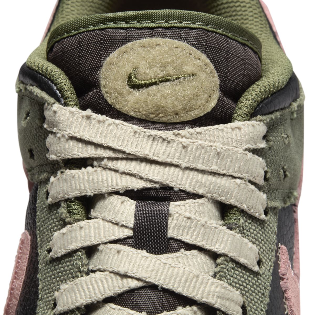 Nike Dunk Low Dunks Not Dead IB2256-300 Q