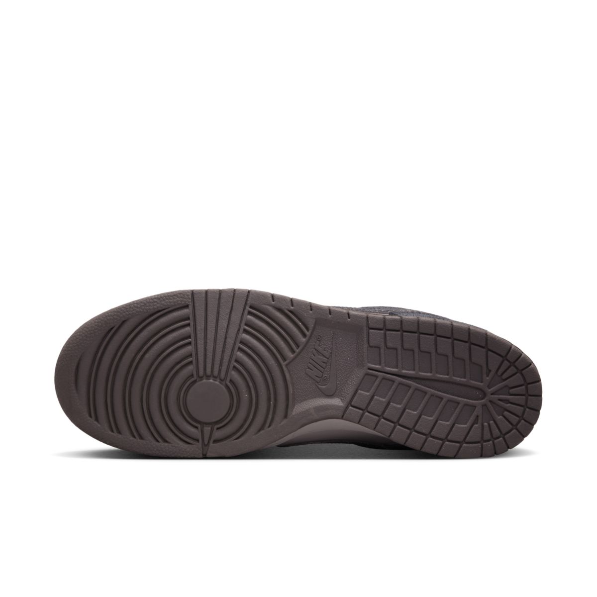 Nike Dunk Low NYC CBGB IB2258-001 B
