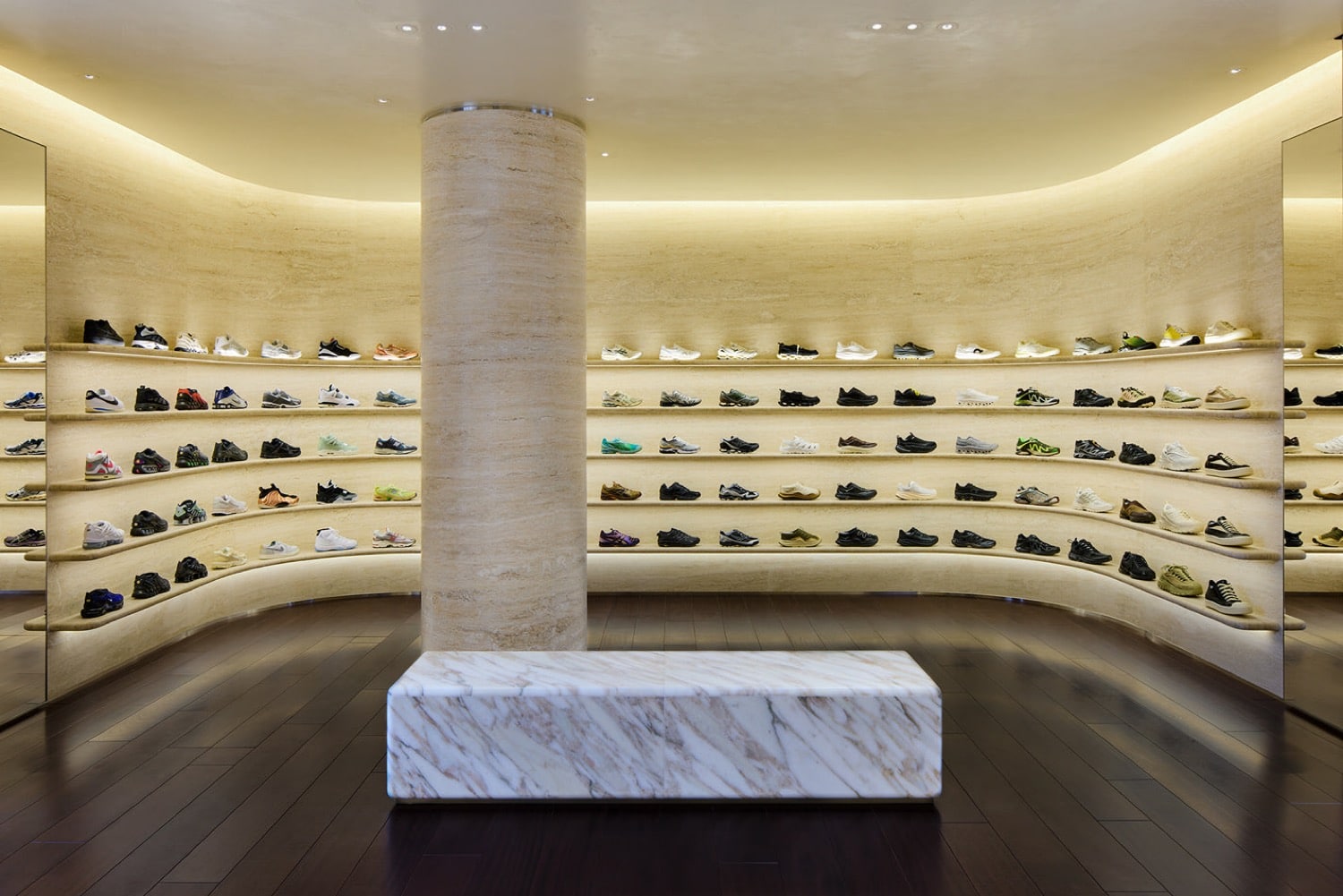 Kith Osaka Flagship Store 19