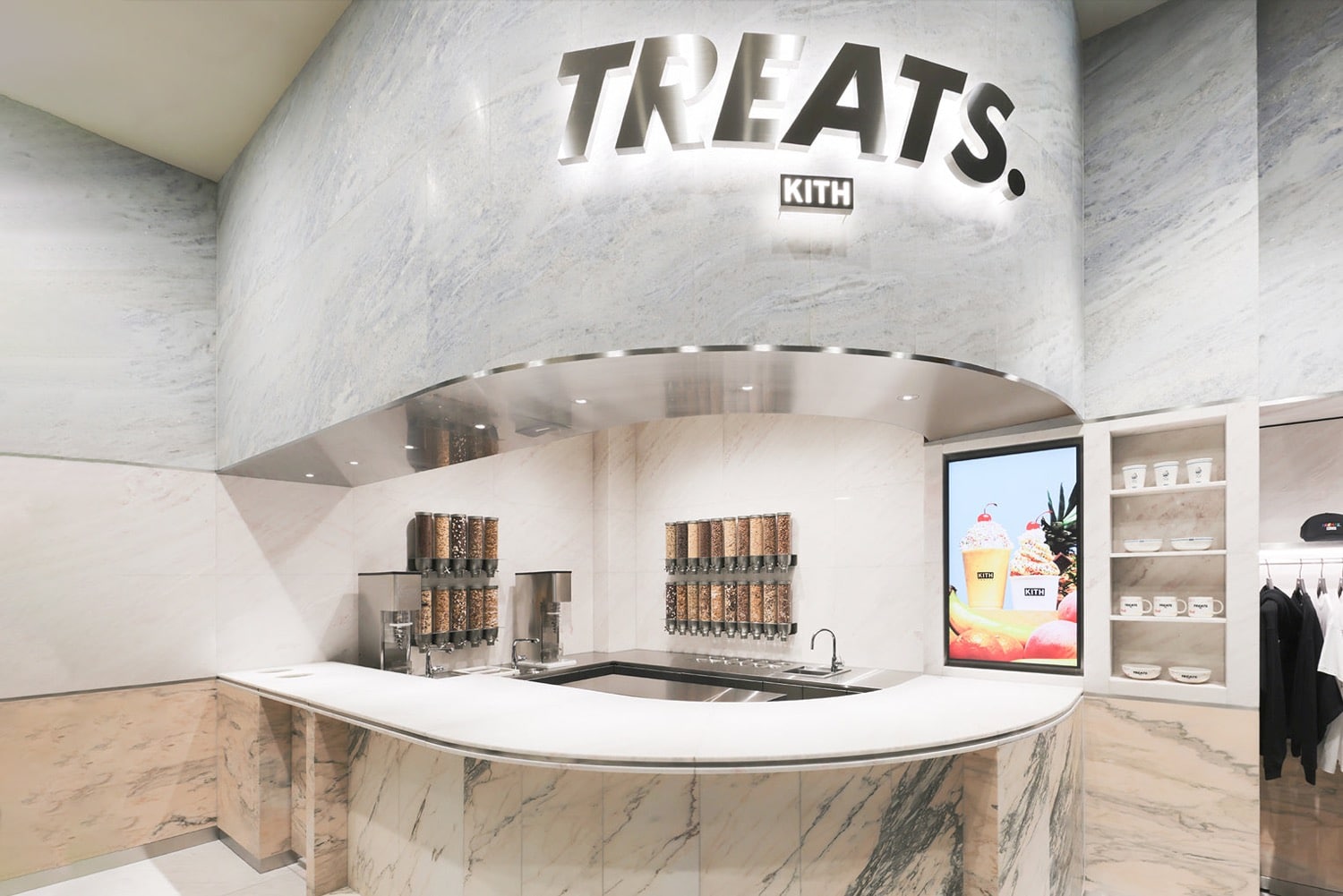 Kith Osaka Flagship Store 31