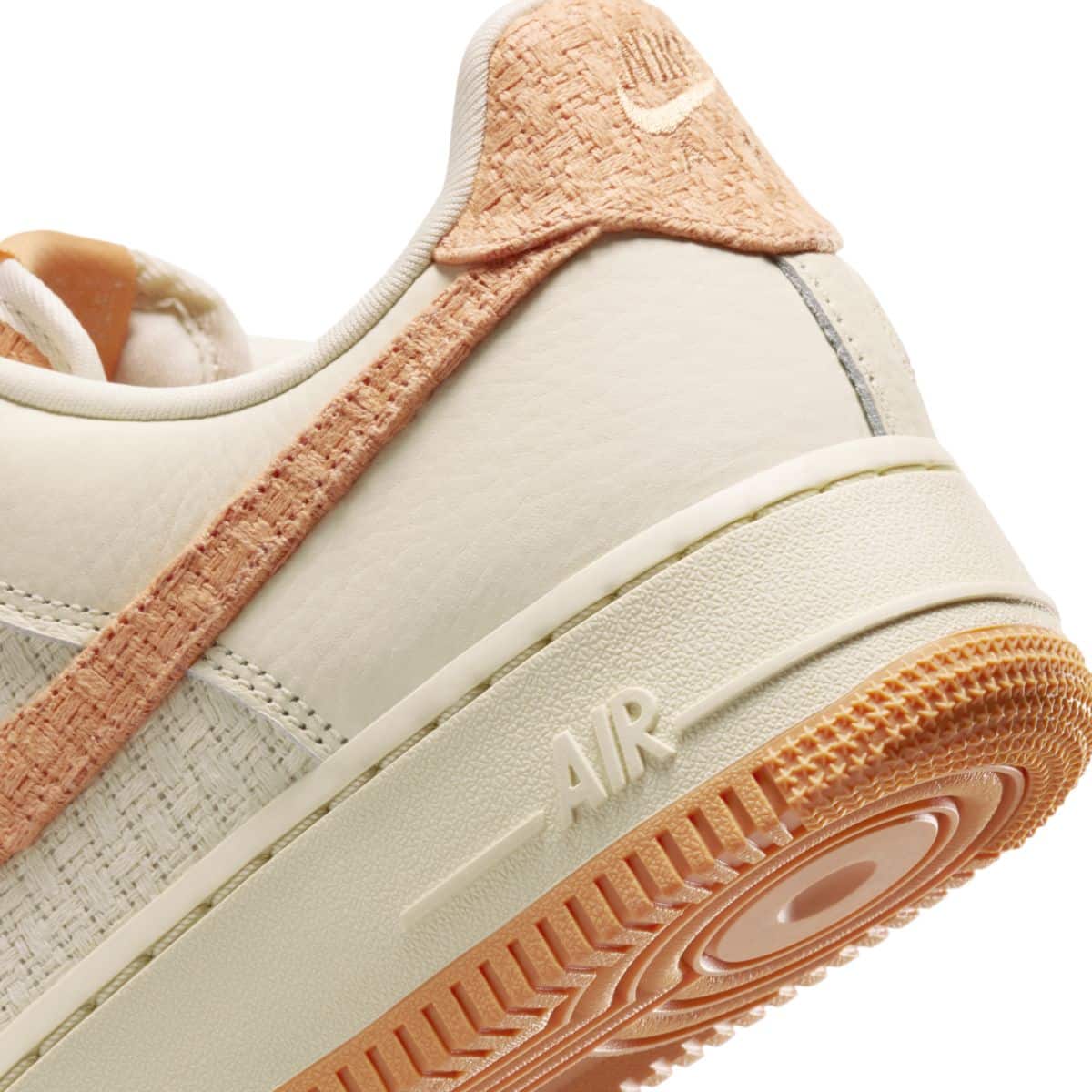 Nike Air Force 1 Low Coconut MilkCopper Moon IB7944-113 K