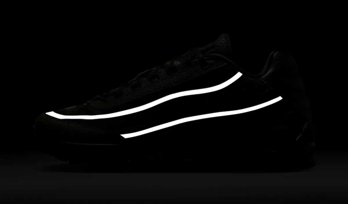 worksout-nike-air-max-95-sequoia-olive-HQ0263-300-reflective