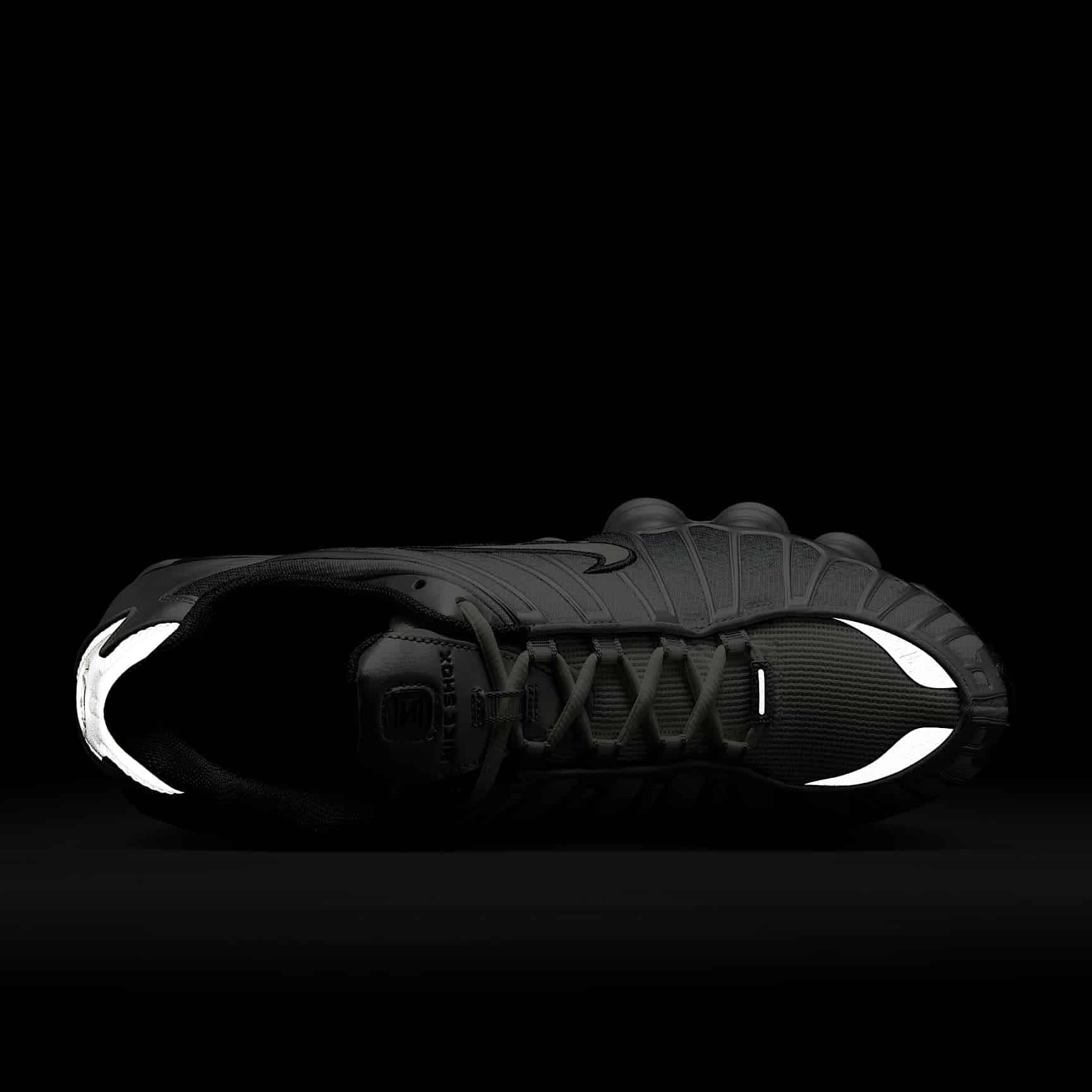 Nike Shox TL Metallic Silver IH4466-095 9