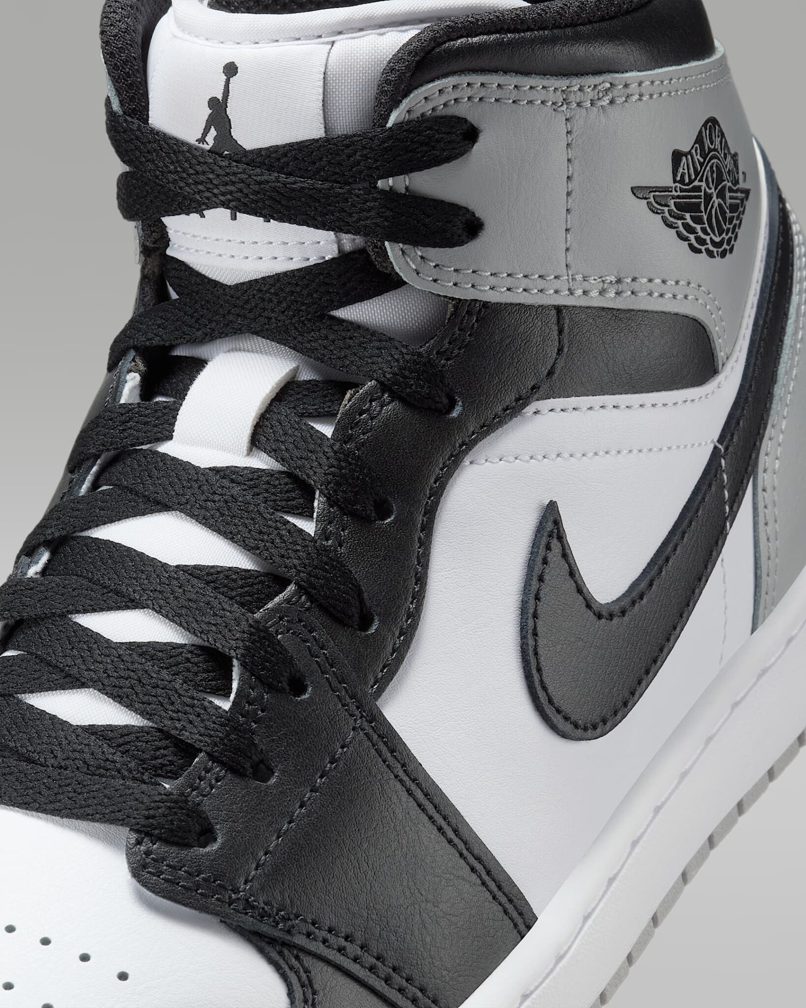 Air Jordan 1 Mid Barons DQ8426-101 7