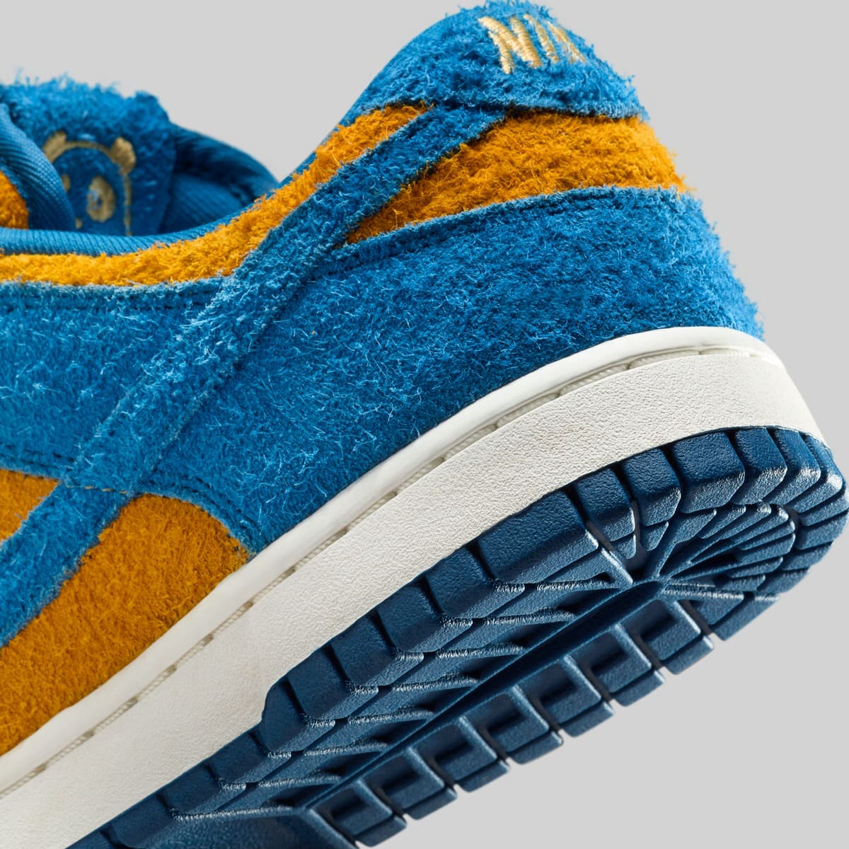 Nike Dunk Low Panda Blue Gold IH7648-700 8