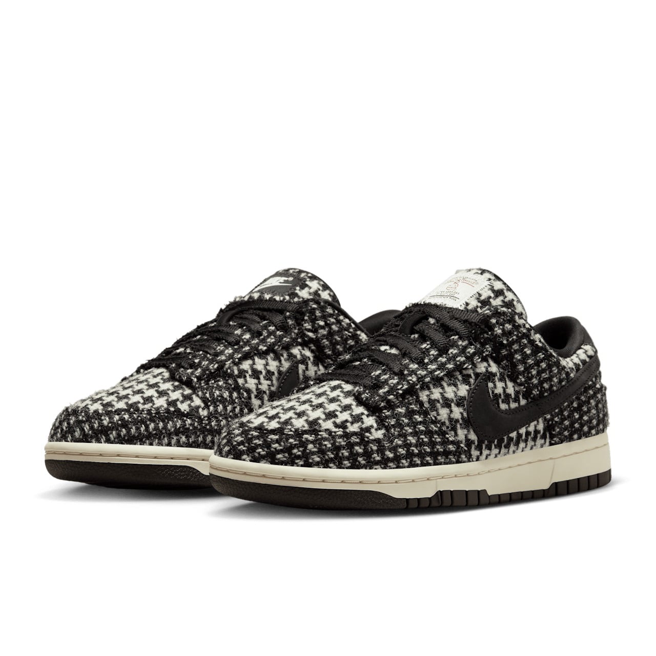 Harris Tweed x Nike Dunk Low White Black HQ5036-901 4