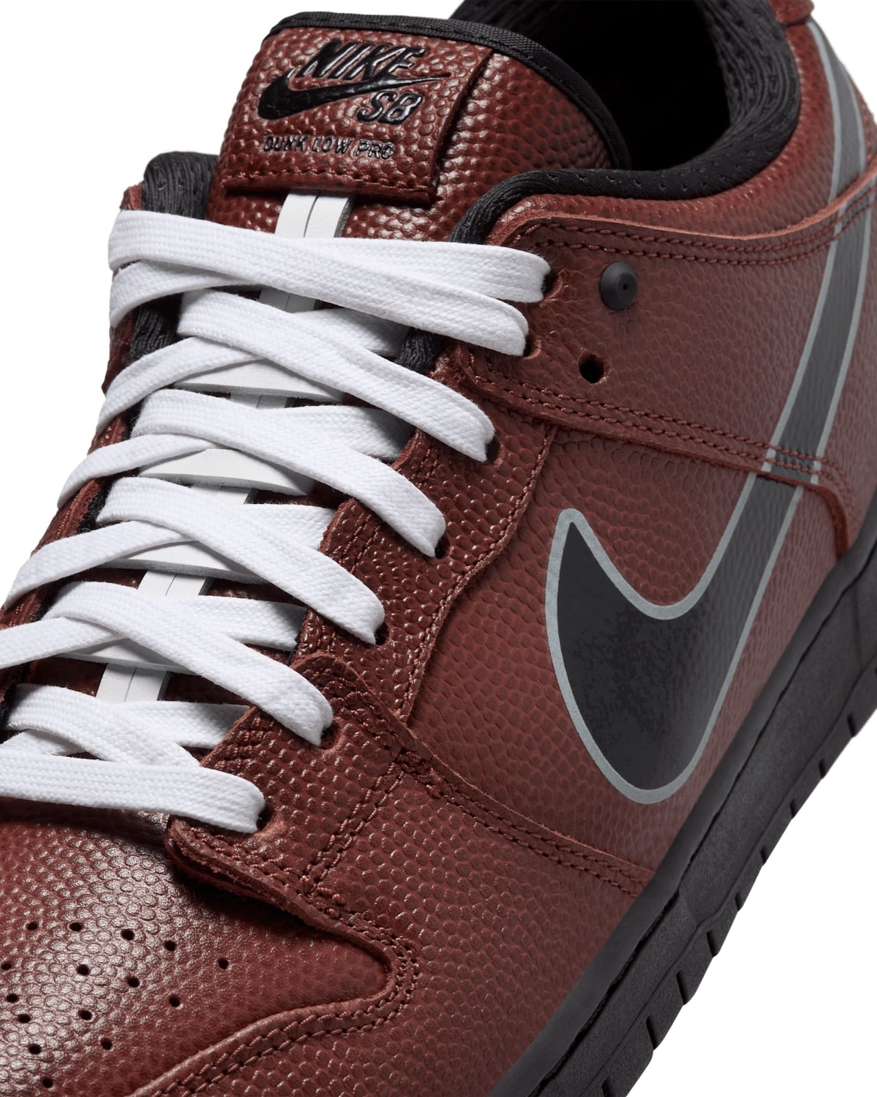 Limosine Skateboards x Nike SB Dunk Low Black Brown HJ4131-200 7