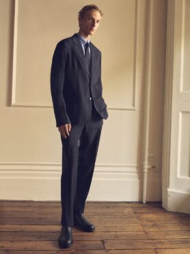 Lookbook COS Pre-Fall 2025 13