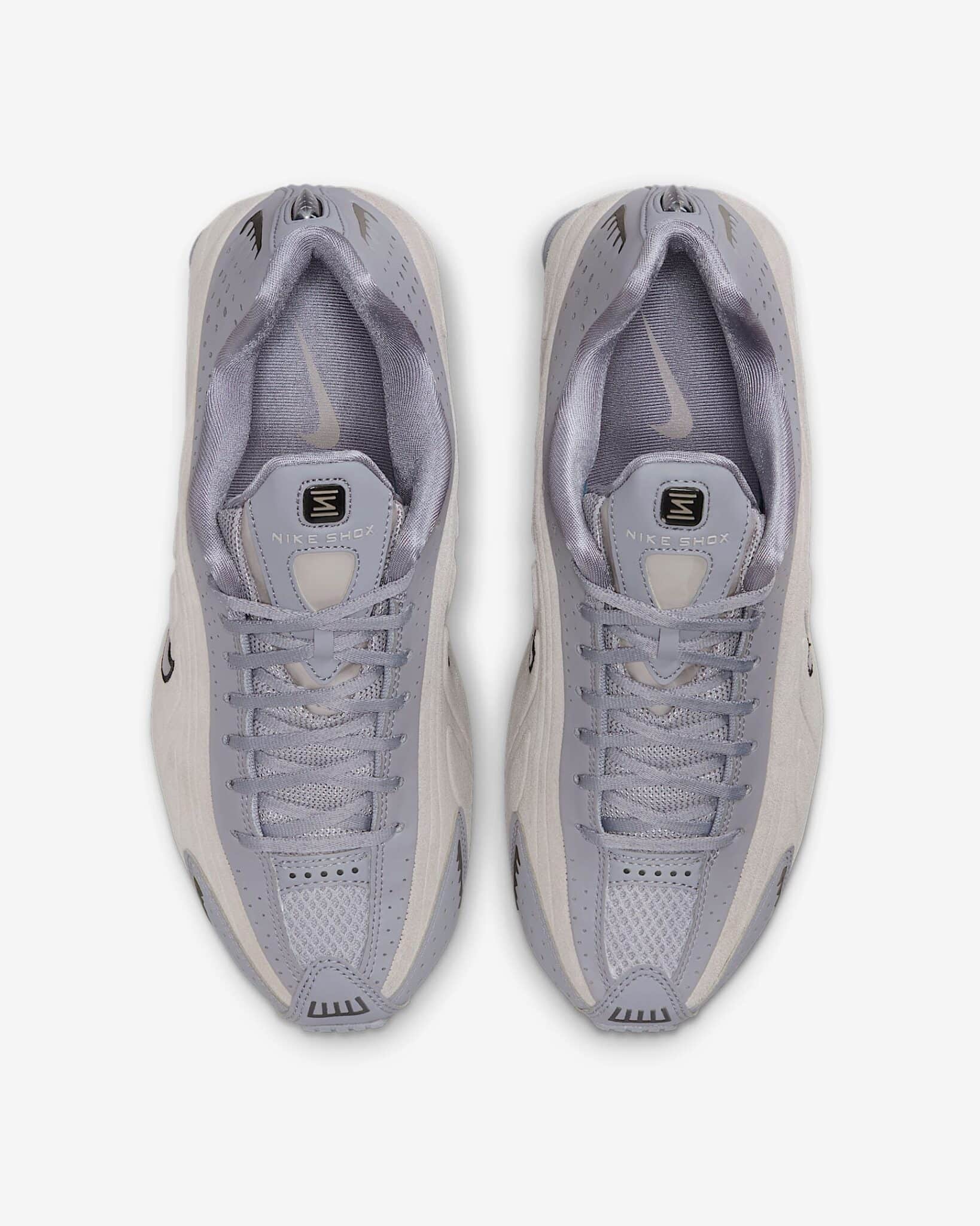 Nike Shox R4 Cement Grey HQ7739-001 5