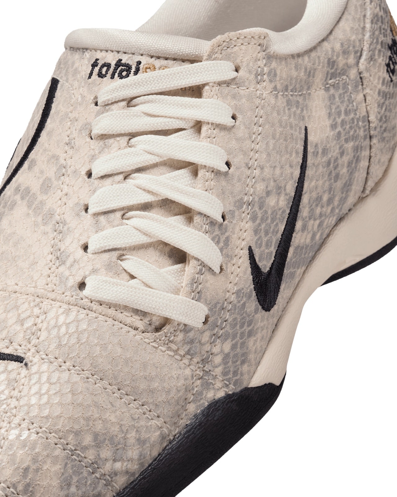 Nike Total 90 Snakeskin Pale Ivory IB4204-100 7