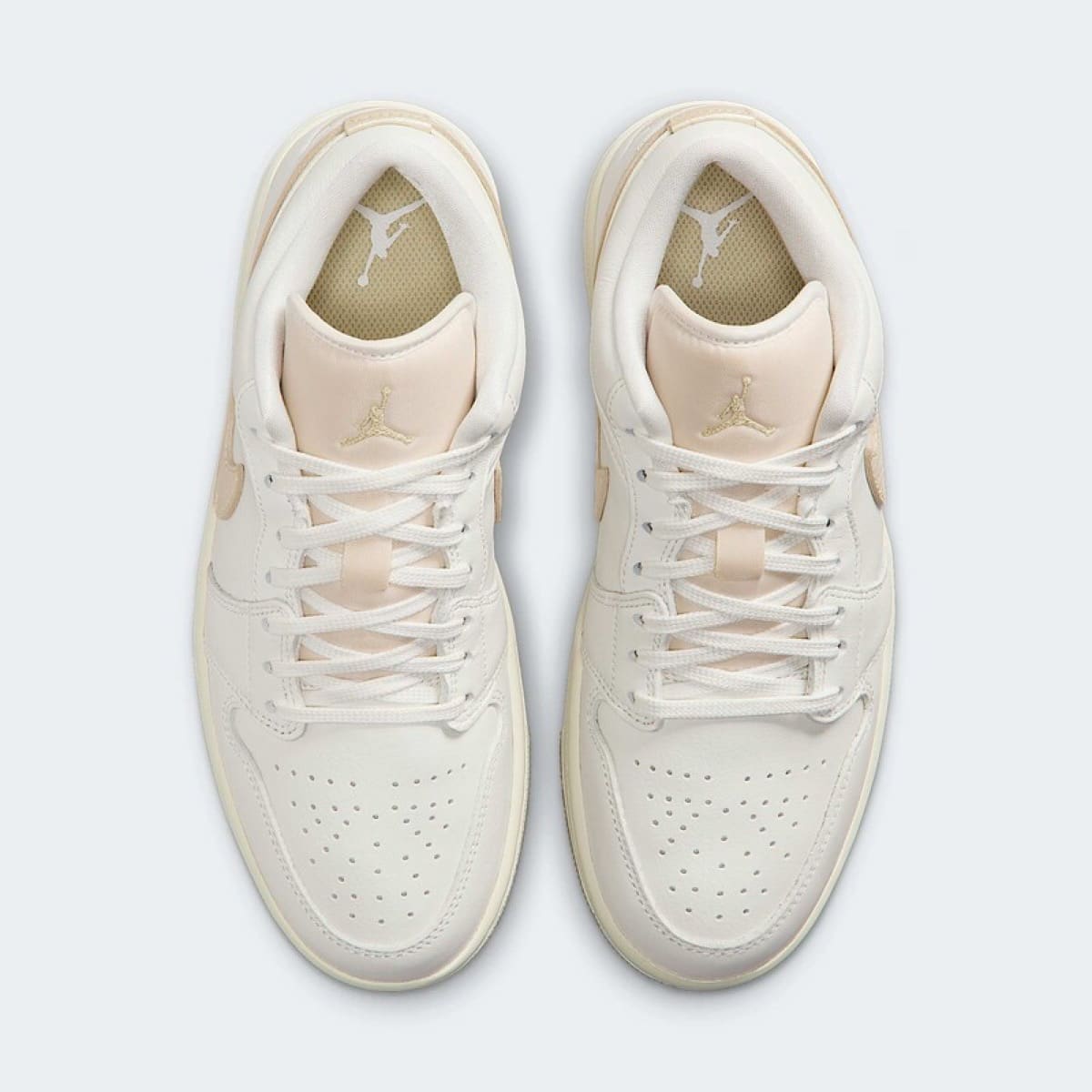 Air Jordan 1 Low Metallic Team Gold HV5157-100 5
