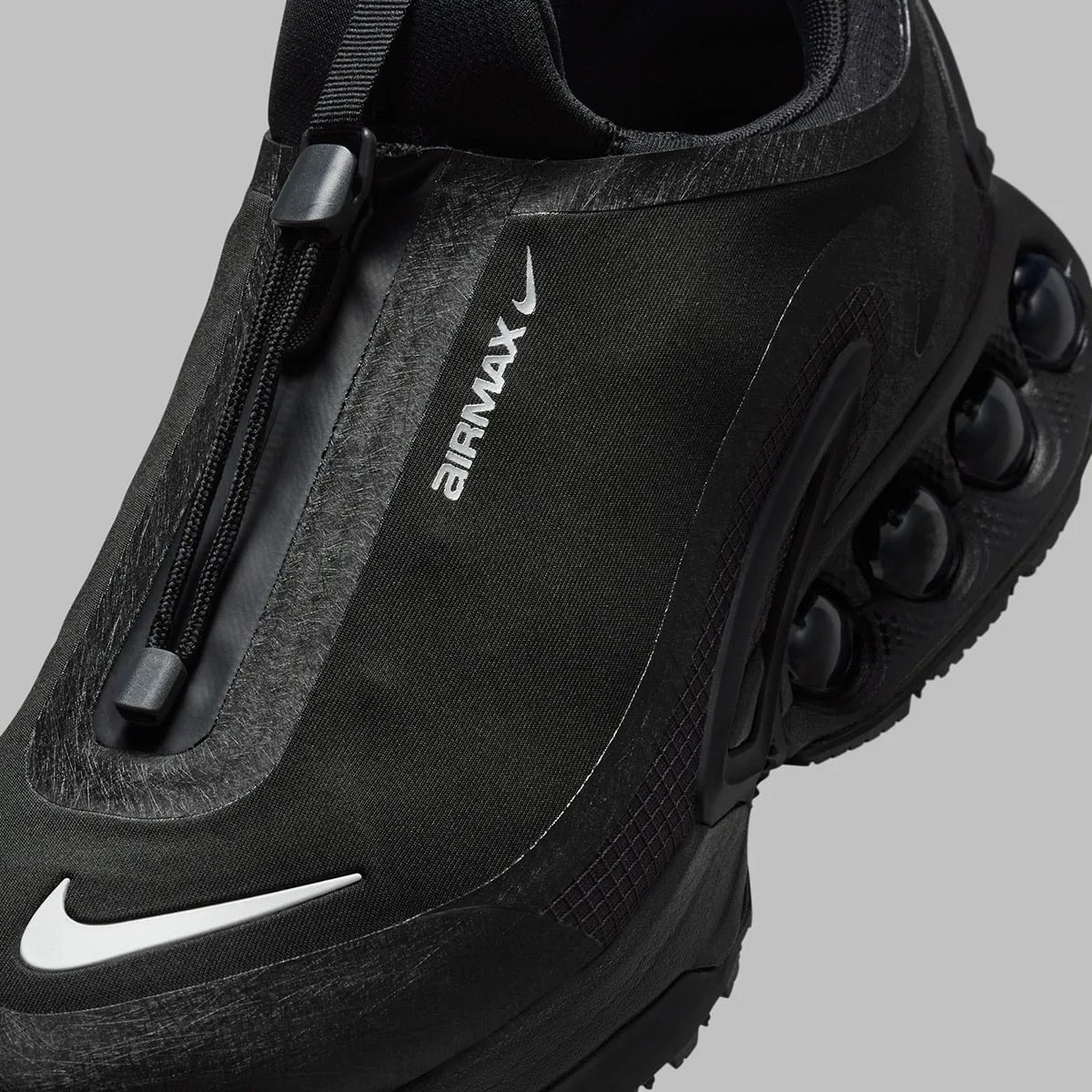 Nike Air Max DN Roam Black Metallic Silver HQ8605-001 7