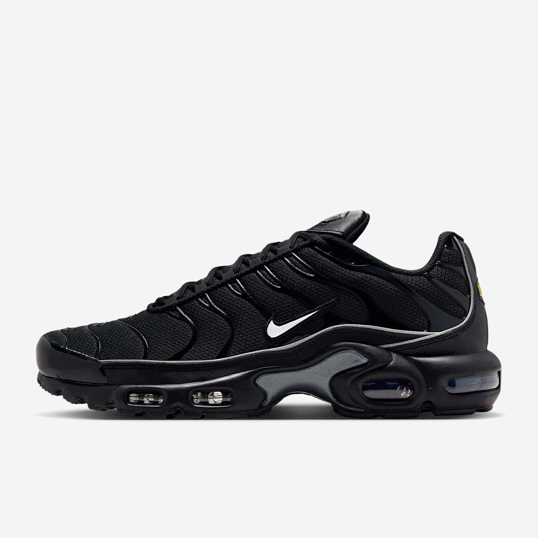 Nike Air Max Plus Black Reflective HV8066-002 2