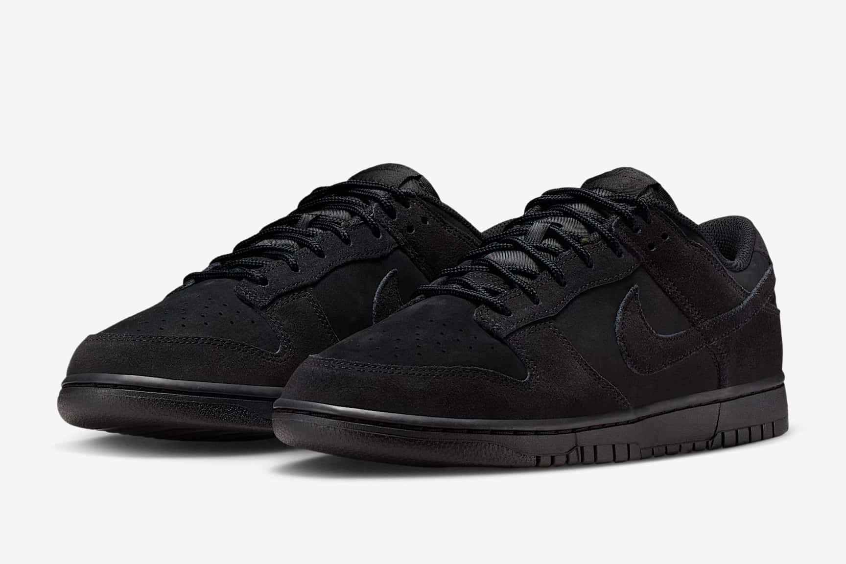 Nike Dunk Low Triple Black Suede IB6651-001