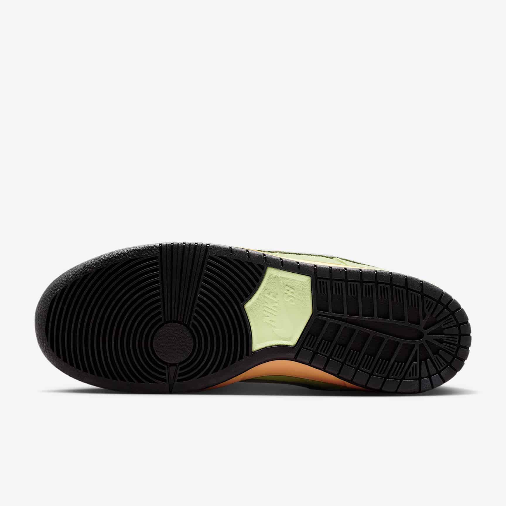 Nike SB Dunk Low Verdugo Mountain HQ1626-300 1