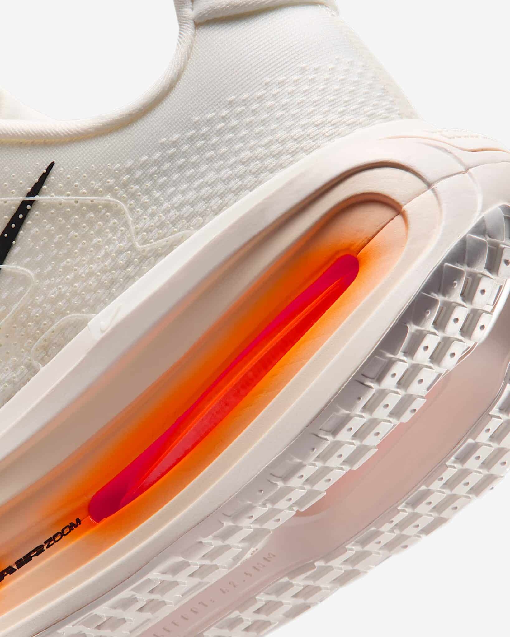 Nike Vomero Premium Sail Coconut Milk IQ4035-100 8
