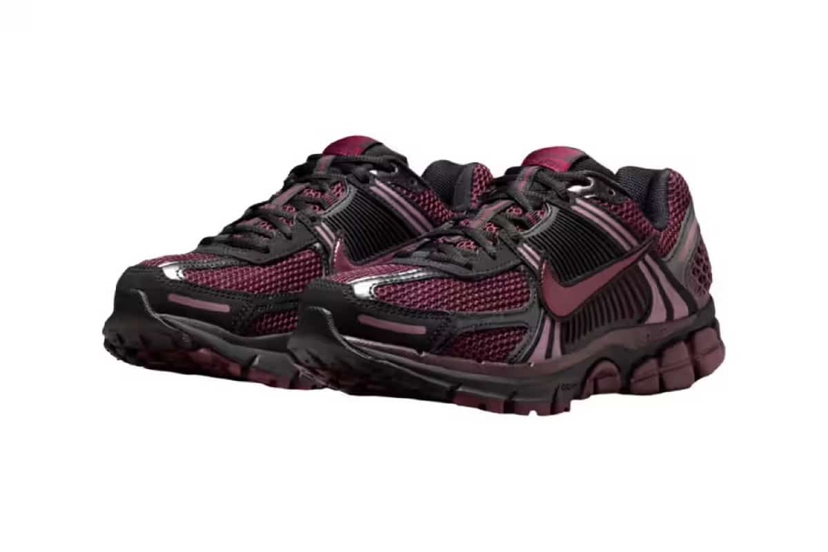 Nike Zoom Vomero 5 Black Burgundy Crush IB8929-002 4