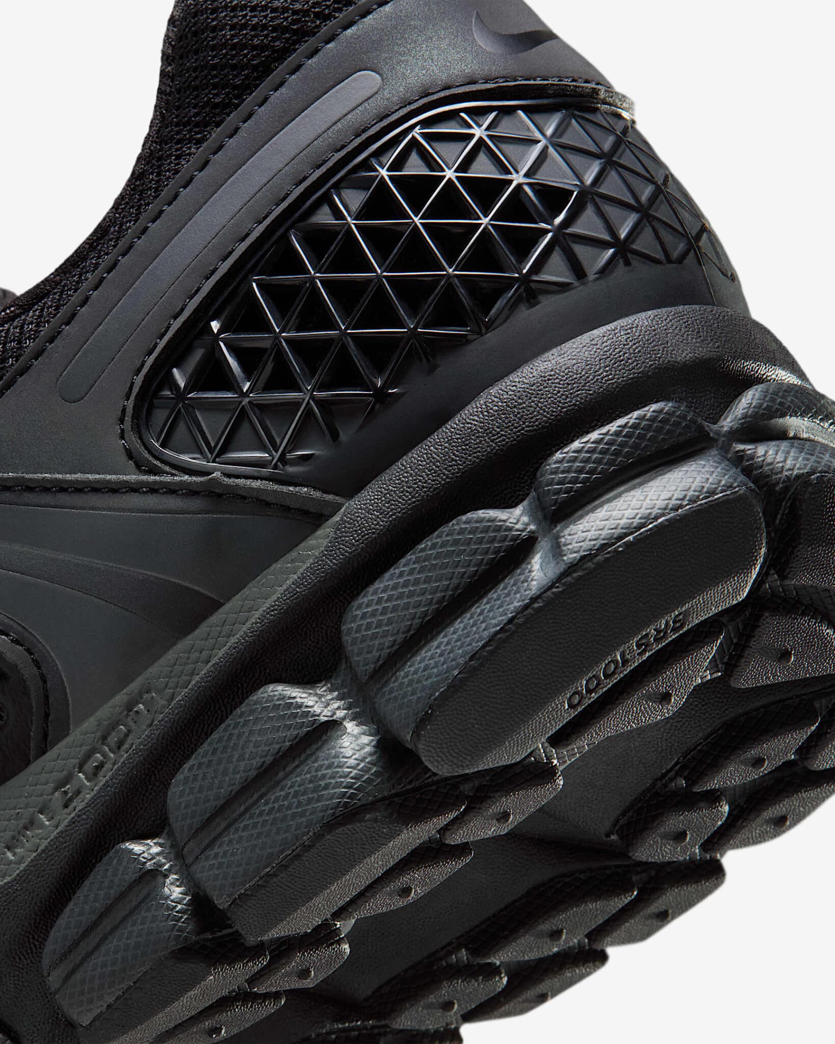 Nike Zoom Vomero 5 Black Reflective IM6597-001 8