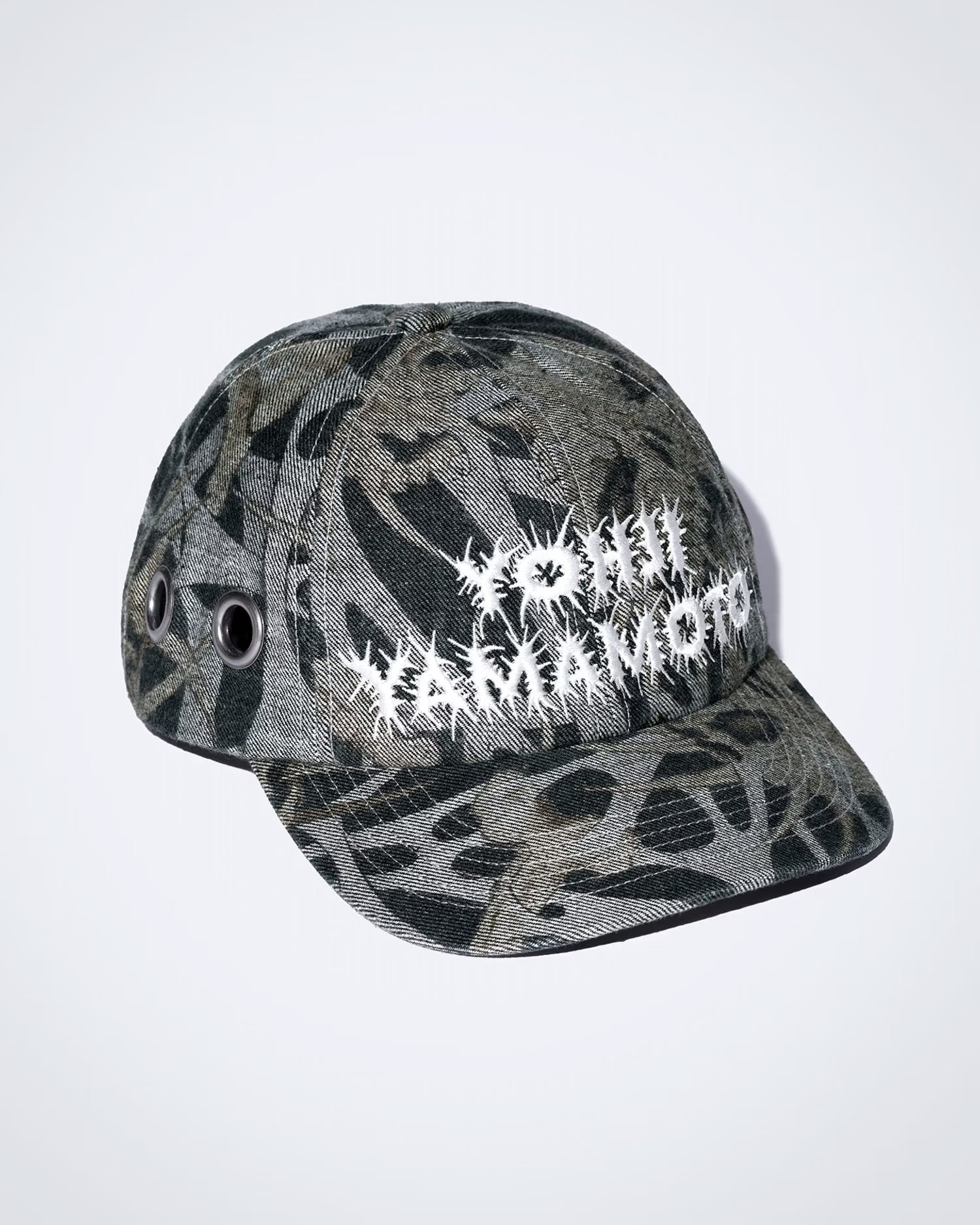 Supreme x Ys by Yohji Yamamoto Fall 2025 28