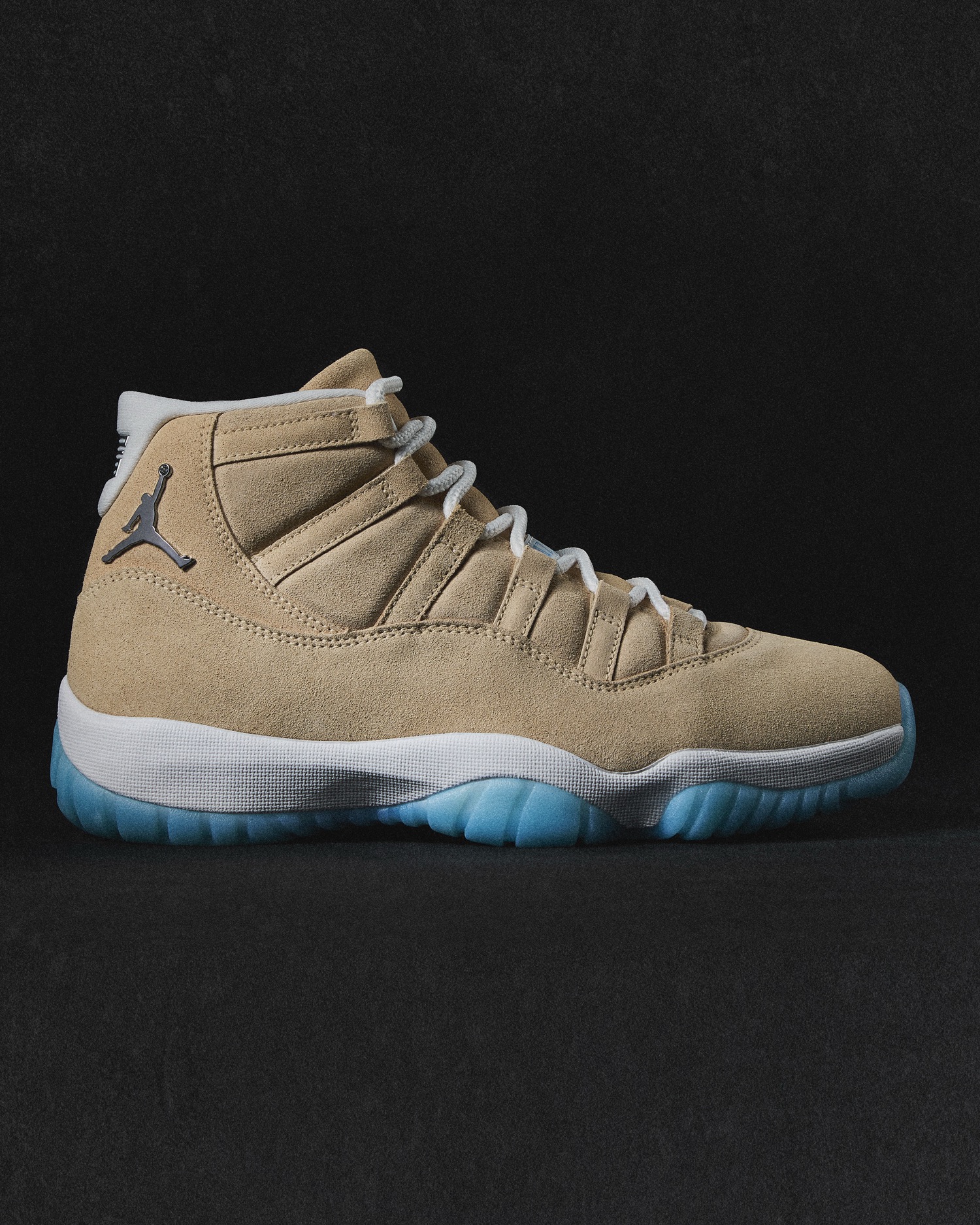 001_air-jordan-11-h-town-r-lat