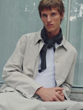 Editorial COS Cashmere Fall Winter 2025 12