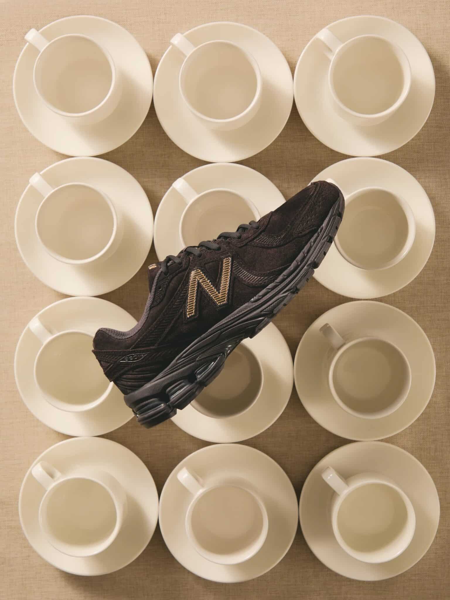 Kith x New Balance 860v2 Espresso Fall 2025 6