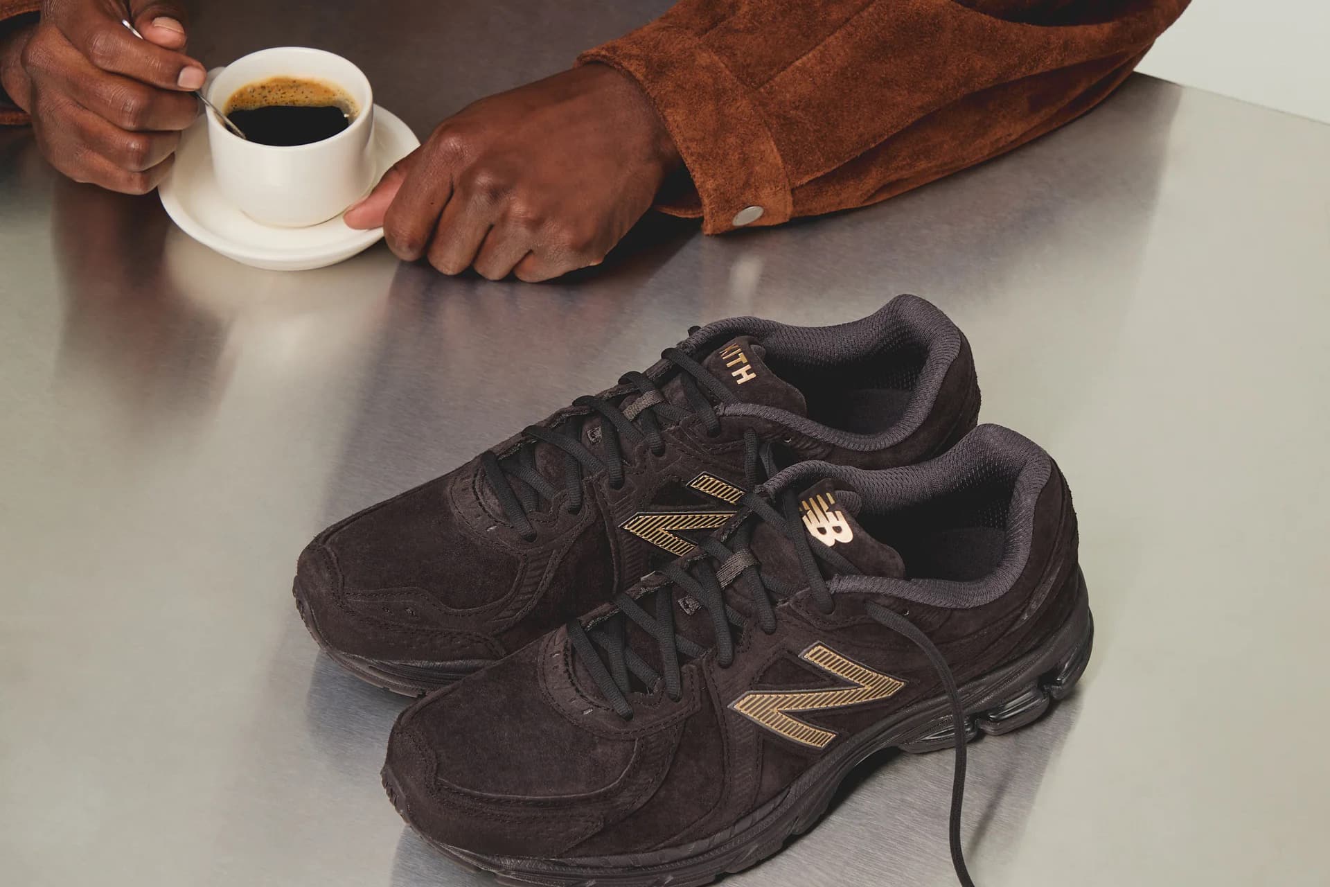 Kith x New Balance 860v2 Espresso Fall 2025