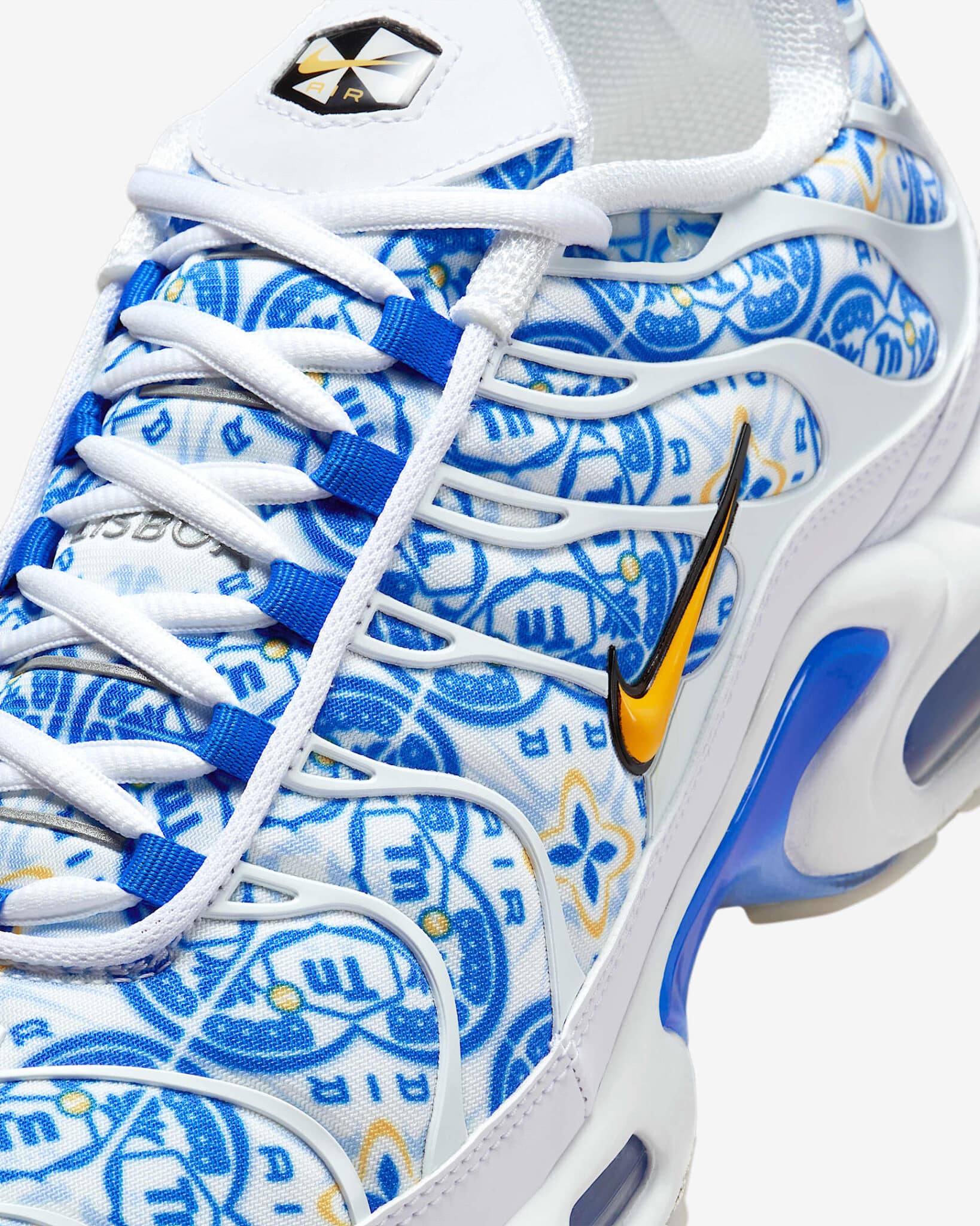 Nike Air Max Plus Lisboa IM5982-100 7