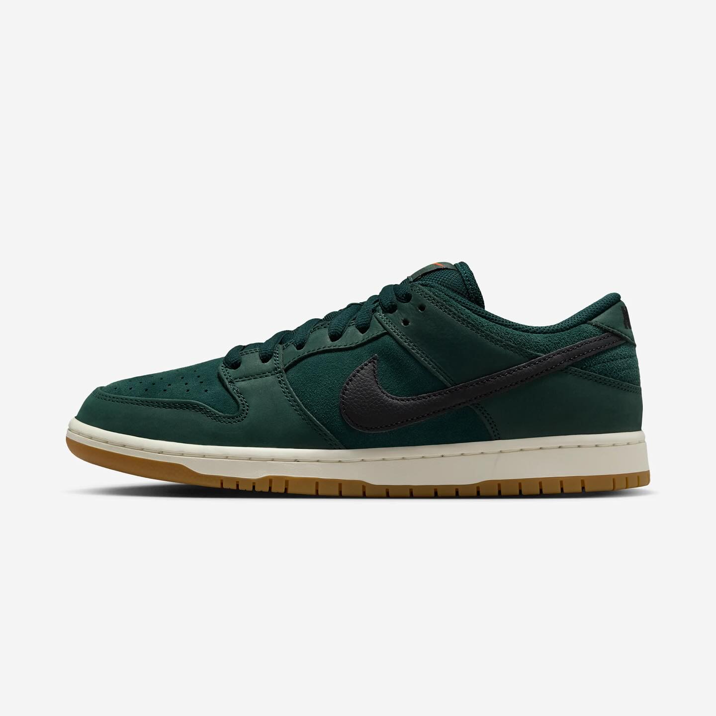 Nike SB Dunk Low Deep Fir FJ1674-300 2