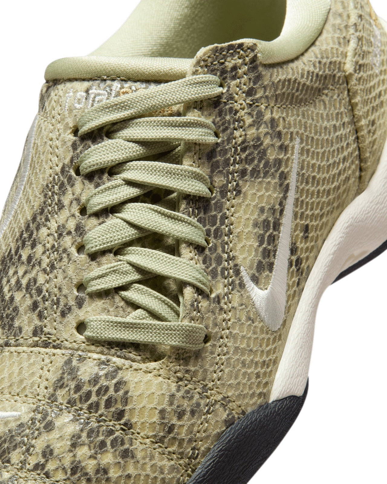 Nike Total 90 III Olive Aura Snake IB4204-301 7